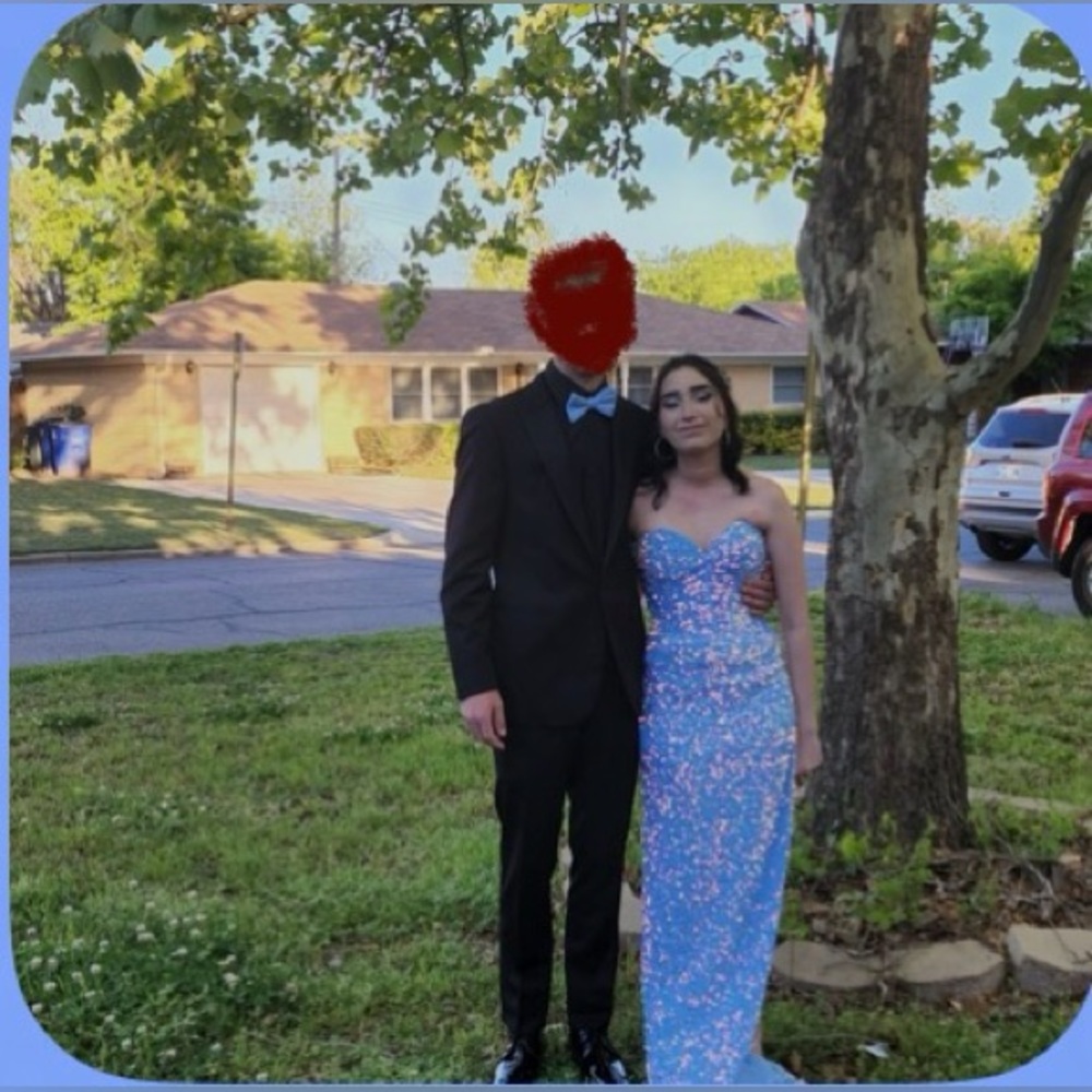 Selling my junior prom dress!!
